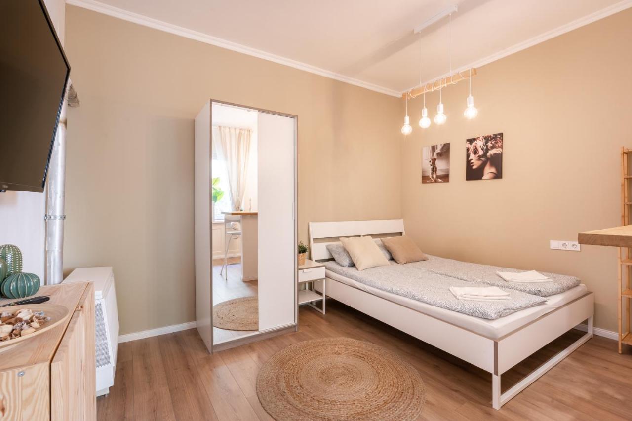 D71 Superior Apartments, Best Location, By Bqa Budapest Exteriör bild